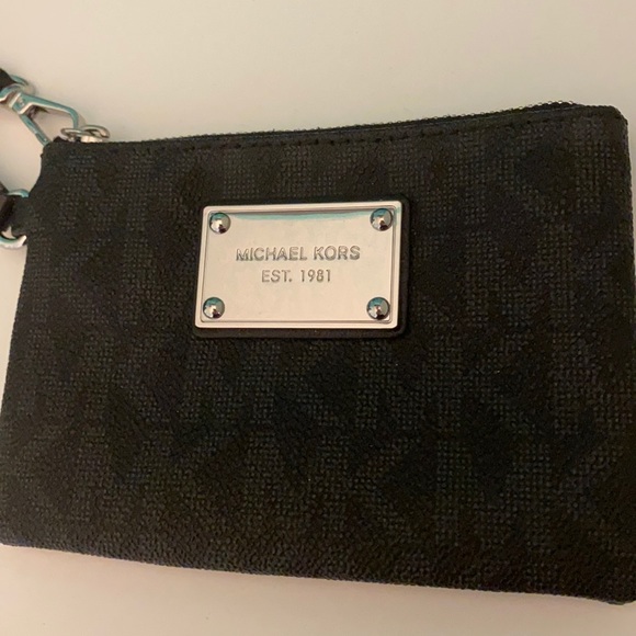 Michael Kors Wristlet - Picture 2 of 4